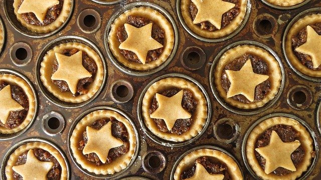 Free download mince pies baking christmas xmas free picture to be edited with GIMP free online image editor