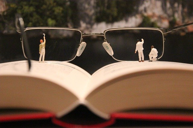 Free download miniature figures handyman glasses free picture to be edited with GIMP free online image editor
