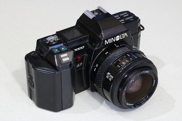 Free download Minolta 7000 Slr -  free photo or picture to be edited with GIMP online image editor