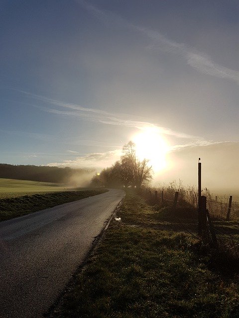 ດາວ​ໂຫຼດ​ຟຣີ Mist Morning Field - ຮູບ​ພາບ​ຟຣີ​ຫຼື​ຮູບ​ພາບ​ທີ່​ຈະ​ໄດ້​ຮັບ​ການ​ແກ້​ໄຂ​ກັບ GIMP ອອນ​ໄລ​ນ​໌​ບັນ​ນາ​ທິ​ການ​ຮູບ​ພາບ​