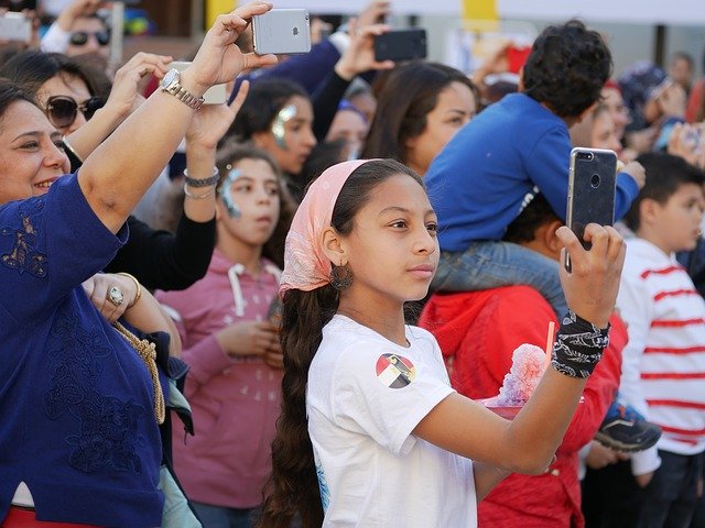 Free download Mobile Phone Selfie Girl -  free photo or picture to be edited with GIMP online image editor