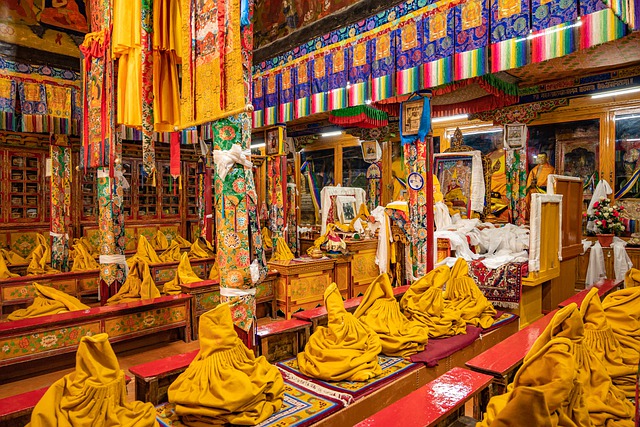 Free download monastery monk tibet india le h free picture to be edited with GIMP free online image editor