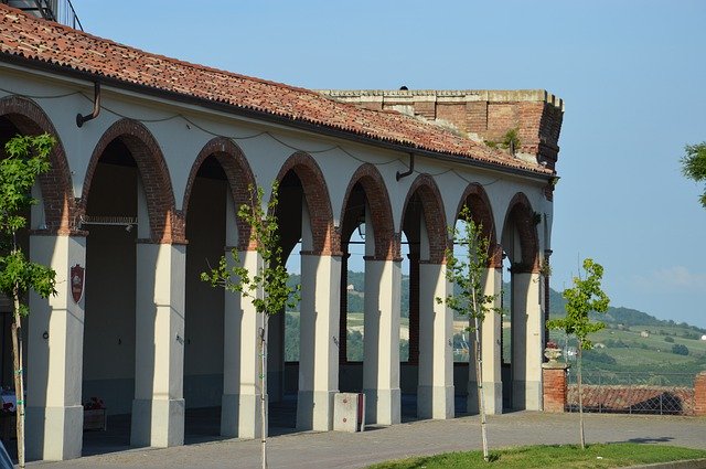 Безкоштовно завантажте Moncalvo Monferrato Portici - безкоштовну фотографію або зображення для редагування за допомогою онлайн-редактора зображень GIMP