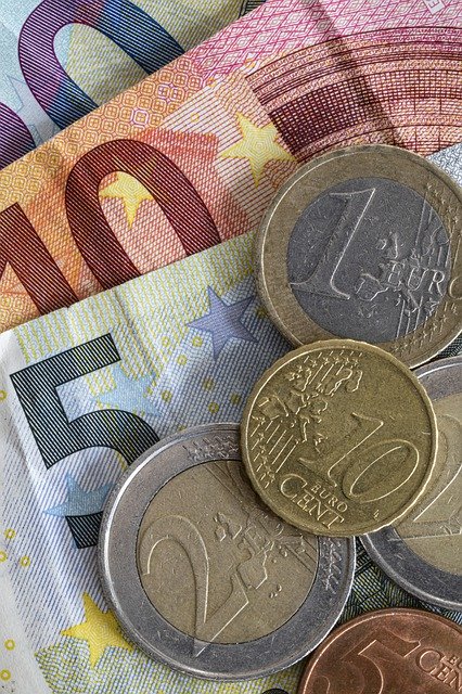 Descărcare gratuită Money Coins Finance - fotografie sau imagini gratuite pentru a fi editate cu editorul de imagini online GIMP