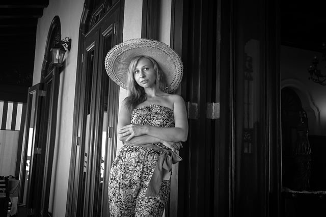 Free download monochrome retro vintage woman hat free picture to be edited with GIMP free online image editor
