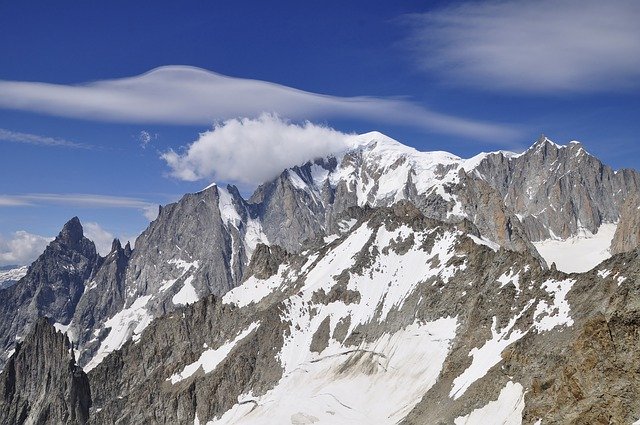 Mont Blanc Massive Snow 무료 다운로드 - 무료 사진 또는 GIMP 온라인 이미지 편집기로 편집할 사진