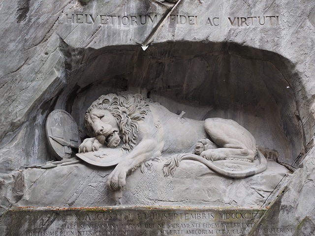 Free download monument lion monument lion dying free picture to be edited with GIMP free online image editor