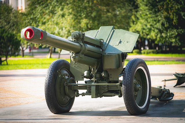 Free download monument memorial canon gun weapon free picture to be edited with GIMP free online image editor