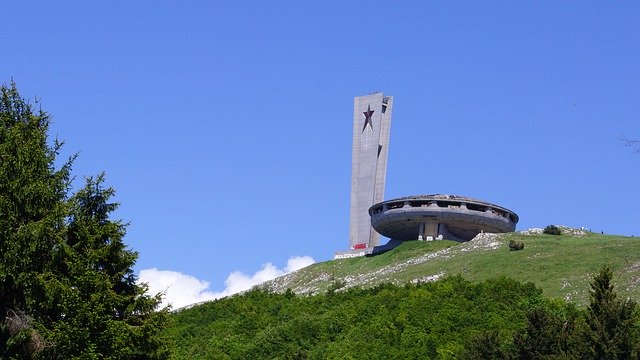 Descarga gratuita Monument Peak Bulgaria - foto o imagen gratuita para editar con el editor de imágenes en línea GIMP