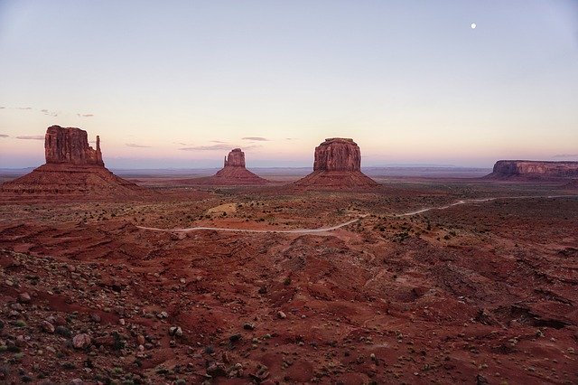 Gratis download Monument Valley Usa Arizona - gratis foto of afbeelding om te bewerken met GIMP online afbeeldingseditor