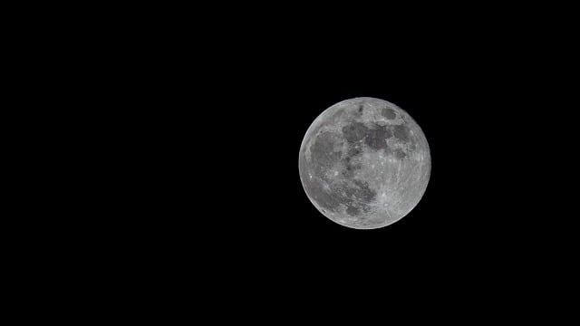 Free download moon full night space sky free picture to be edited with GIMP free online image editor