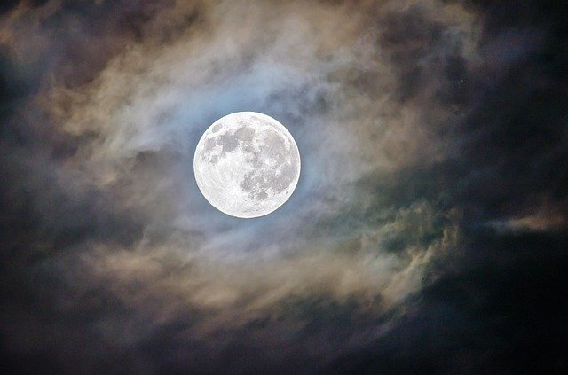 تنزيل مجاني Moon Night Cloud - صورة مجانية أو صورة ليتم تحريرها باستخدام محرر الصور عبر الإنترنت GIMP