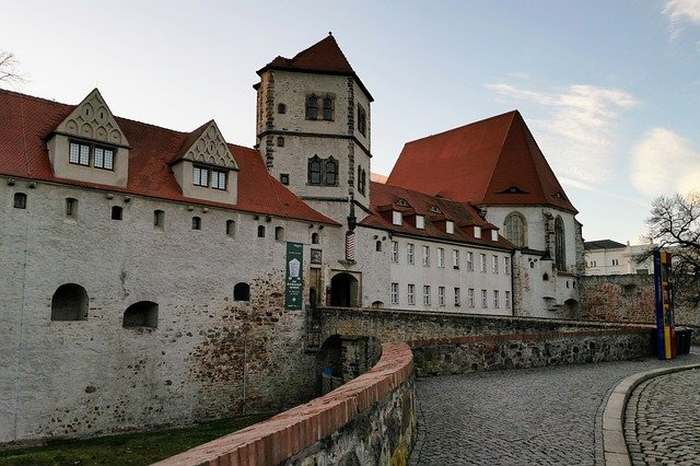 Free download moritz castle hall castle saale free picture to be edited with GIMP free online image editor
