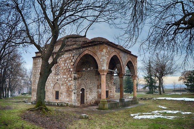 Libreng download Mosque Serbia Old - libreng larawan o larawan na ie-edit gamit ang GIMP online na editor ng imahe