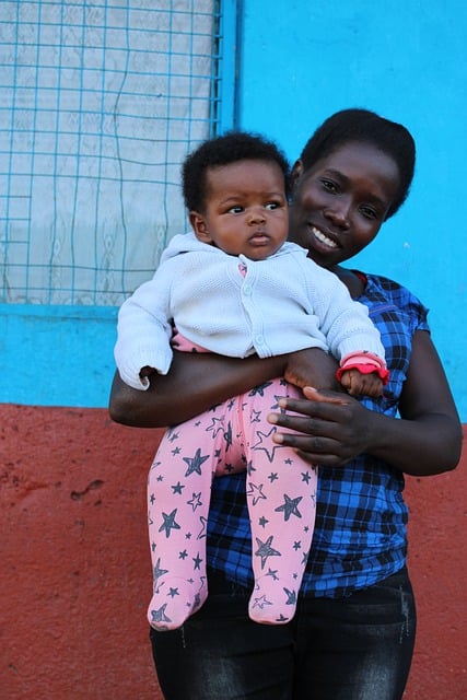 Free download mother baby girl kenya africa free picture to be edited with GIMP free online image editor