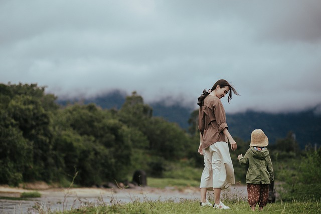 Free download mother daughter outdoors parent free picture to be edited with GIMP free online image editor