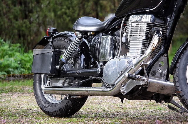Kostenloser Download Motorradrad MP Suzuki Savage Kostenloses Bild, das mit dem kostenlosen Online-Bildeditor GIMP bearbeitet werden kann