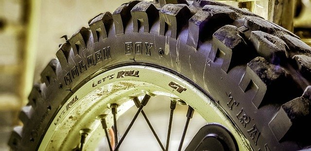 Free download motorcycle dirtbike 4 stroke engine free picture to be edited with GIMP free online image editor