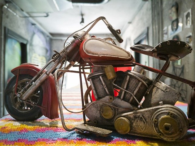 Gratis download Motorcycles Model Maquette - gratis foto of afbeelding om te bewerken met GIMP online afbeeldingseditor