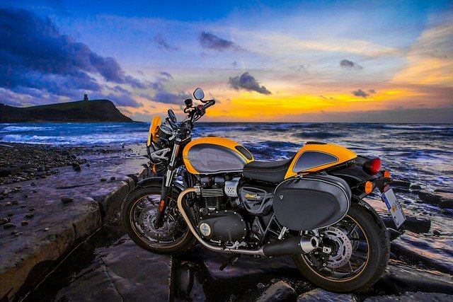 Descargue gratis la imagen gratuita de cafe racer de transporte de motocicletas para editar con el editor de imágenes en línea gratuito GIMP