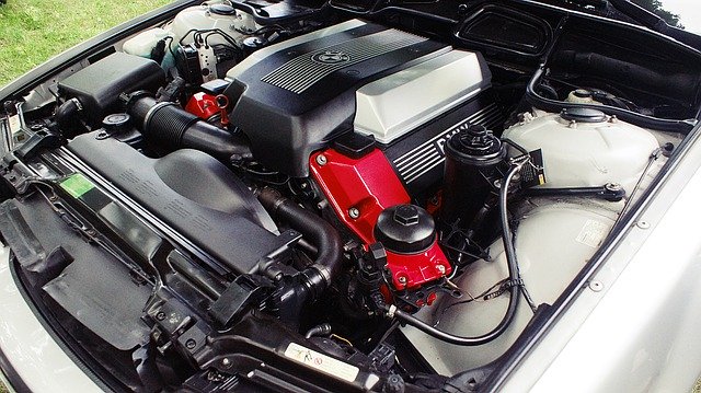 تنزيل Motor Engine Car مجانًا - صورة مجانية أو صورة ليتم تحريرها باستخدام محرر الصور عبر الإنترنت GIMP