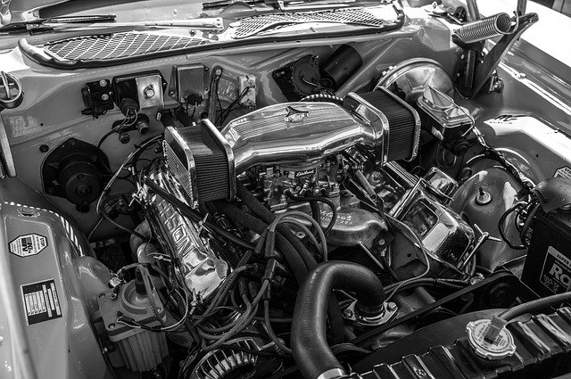 Bezpłatne pobieranie Motor V8 Engine Chrysler - bezpłatne zdjęcie lub obraz do edycji za pomocą internetowego edytora obrazów GIMP