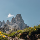 Mountain flowers and clouds  screen for extension Chrome web store in OffiDocs Chromium