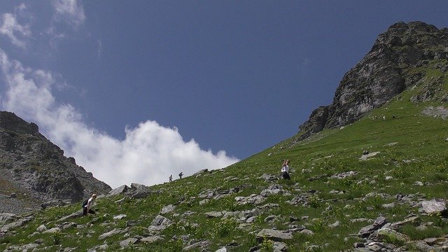 Kostenloser Download Mountain Hill Nature - kostenloses kostenloses Foto oder Bild zur Bearbeitung mit GIMP Online-Bildbearbeitung