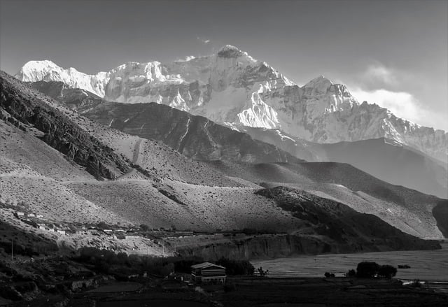 ດາວໂຫລດຮູບພາບພູເຂົາ himalaya snow ຟຣີເພື່ອແກ້ໄຂດ້ວຍ GIMP ບັນນາທິການຮູບພາບອອນໄລນ໌ຟຣີ