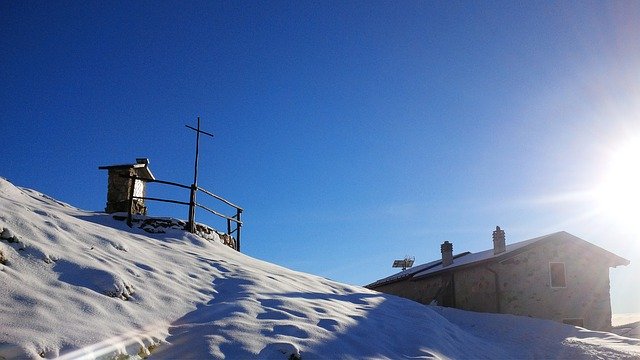 ดาวน์โหลดฟรี Mountain Italy Mountains - ภาพถ่ายหรือรูปภาพฟรีที่จะแก้ไขด้วยโปรแกรมแก้ไขรูปภาพออนไลน์ GIMP