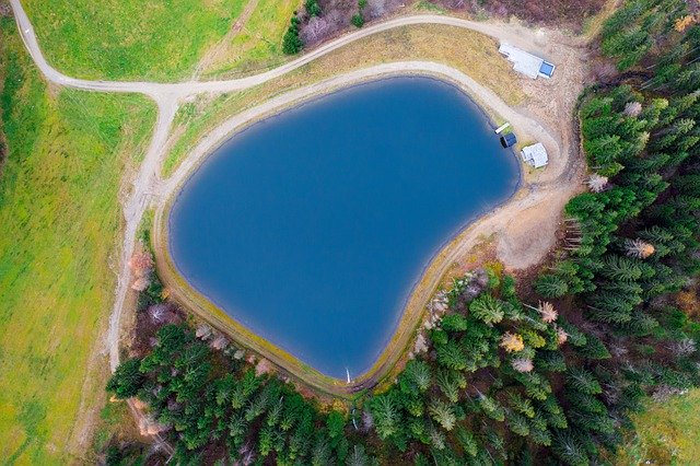 Muat turun percuma Mountain Lake Bergsee - foto atau gambar percuma untuk diedit dengan editor imej dalam talian GIMP