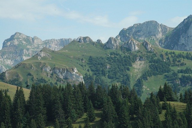 무료 다운로드 Mountain Montagne - 무료 사진 또는 GIMP 온라인 이미지 편집기로 편집할 사진