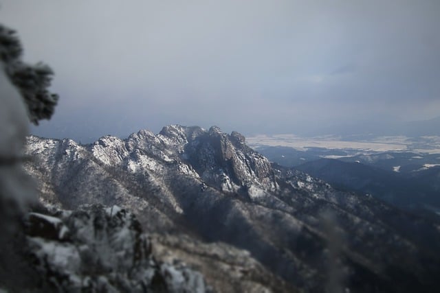 Kostenloser Download von Berggipfeln, Winter, Natur, Schnee, kostenloses Bild zur Bearbeitung mit dem kostenlosen Online-Bildeditor GIMP
