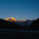 Mountains and Light  screen for extension Chrome web store in OffiDocs Chromium