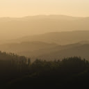 Mountains and mist  screen for extension Chrome web store in OffiDocs Chromium