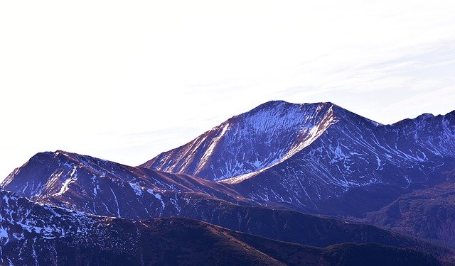 Téléchargement gratuit de Mountains Earth Hour Zakopane - photo ou image gratuite à éditer avec l'éditeur d'images en ligne GIMP