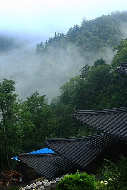 Téléchargement gratuit Mountain Section Temple - photo ou image gratuite à éditer avec l'éditeur d'images en ligne GIMP