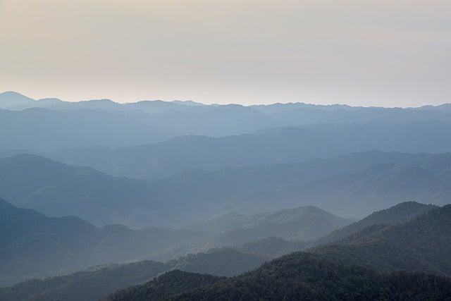 Бесплатно скачать Mountain Eve Haze Kyoto Kitayama бесплатное изображение для редактирования в GIMP бесплатный онлайн-редактор изображений