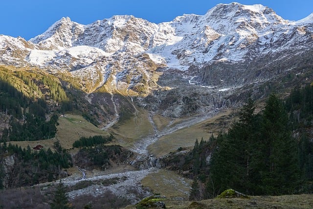 Download gratuito montagne paesaggio paesaggio neve foto gratis da modificare con l'editor di immagini online gratuito di GIMP