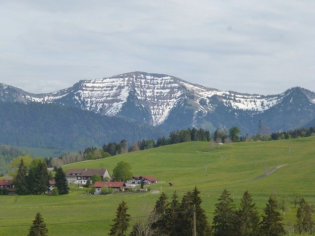 ດາວ​ໂຫຼດ​ຟຣີ Mountains Meadow Trees - ຮູບ​ພາບ​ຟຣີ​ຫຼື​ຮູບ​ພາບ​ທີ່​ຈະ​ໄດ້​ຮັບ​ການ​ແກ້​ໄຂ​ກັບ GIMP ອອນ​ໄລ​ນ​໌​ບັນ​ນາ​ທິ​ການ​ຮູບ​ພາບ​