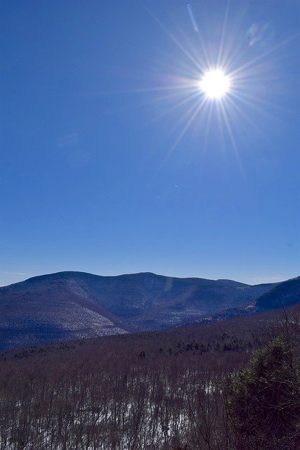 Téléchargement gratuit Montagnes Soleil Hiver - photo ou image gratuite à éditer avec l'éditeur d'images en ligne GIMP