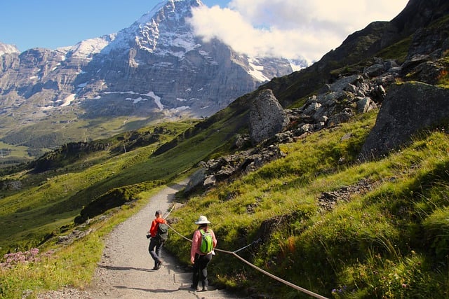 Unduh gratis gambar pegunungan jalur trekking turis gratis untuk diedit dengan editor gambar online gratis GIMP