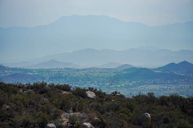 Download grátis Mountains Valley California - foto ou imagem gratuita a ser editada com o editor de imagens online do GIMP