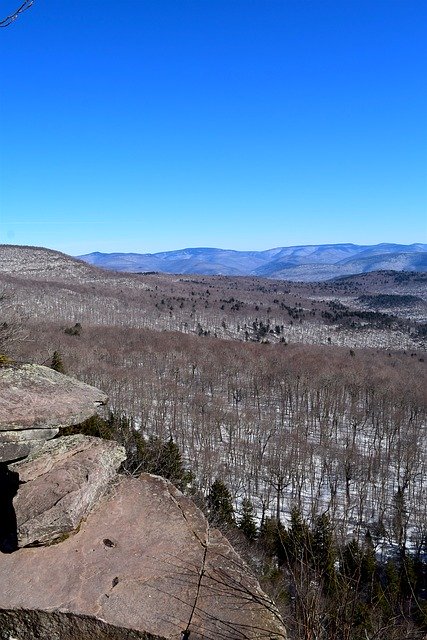 Descarga gratuita Mountains Winter Nature: foto o imagen gratuitas para editar con el editor de imágenes en línea GIMP