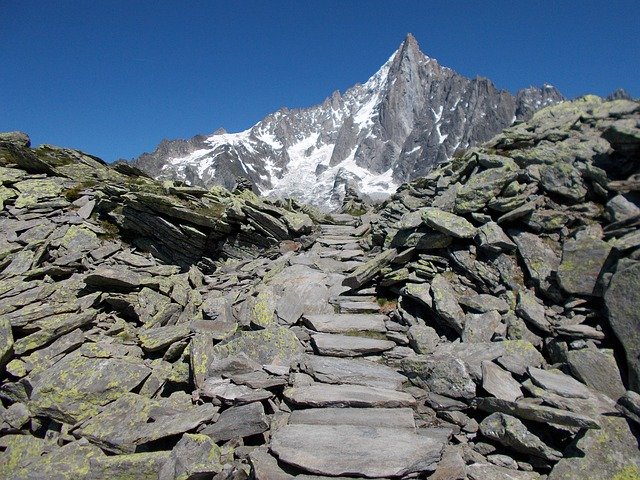 הורדה חינם Mountain Trail Summit - תמונה או תמונה בחינם לעריכה עם עורך התמונות המקוון GIMP