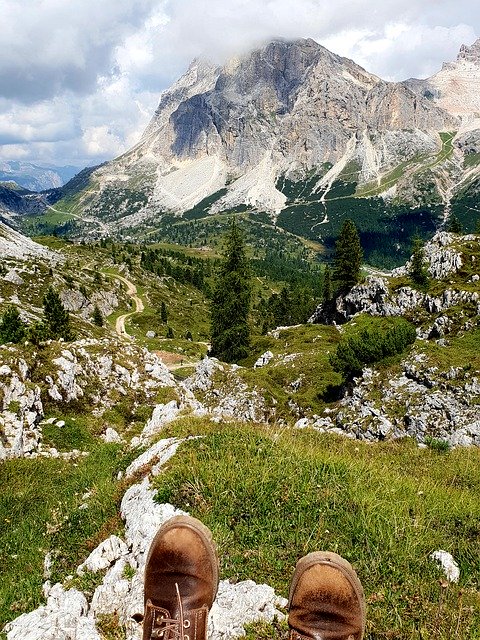 Download gratuito Mountain Trip Landscape - foto o immagine gratuite gratuite da modificare con l'editor di immagini online di GIMP