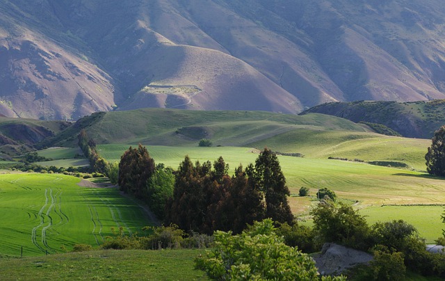 Безкоштовно завантажте Mountain Valley Nature - безкоштовну фотографію чи зображення для редагування за допомогою онлайн-редактора зображень GIMP