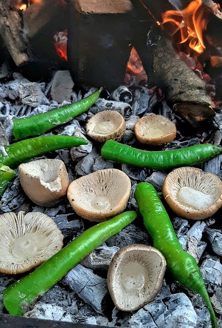 ດາວ​ໂຫຼດ​ຟຣີ Mushroom Ali Embers - ຮູບ​ພາບ​ຟຣີ​ຫຼື​ຮູບ​ພາບ​ທີ່​ຈະ​ໄດ້​ຮັບ​ການ​ແກ້​ໄຂ​ກັບ GIMP ອອນ​ໄລ​ນ​໌​ບັນ​ນາ​ທິ​ການ​ຮູບ​ພາບ​