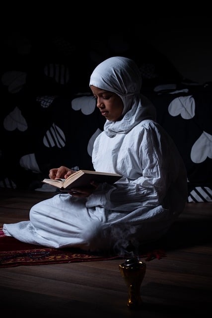 Free download muslim girl recite quran ramadan free picture to be edited with GIMP free online image editor