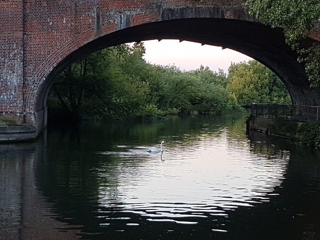 Descarga gratuita Nature Canal River - foto o imagen gratuita para editar con el editor de imágenes en línea GIMP